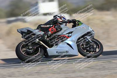 media/Dec-04-2025-Racers Edge (Thu) [[5ebc9f124d]]/3-B Group/2-Session 1 (Turn 4 Entry)/